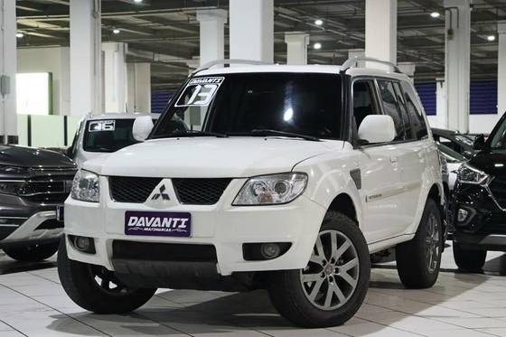 MITSUBISHI PAJERO TR4 2.0 4X2 16V 140CV FLEX 4P AUTOMÁTICO